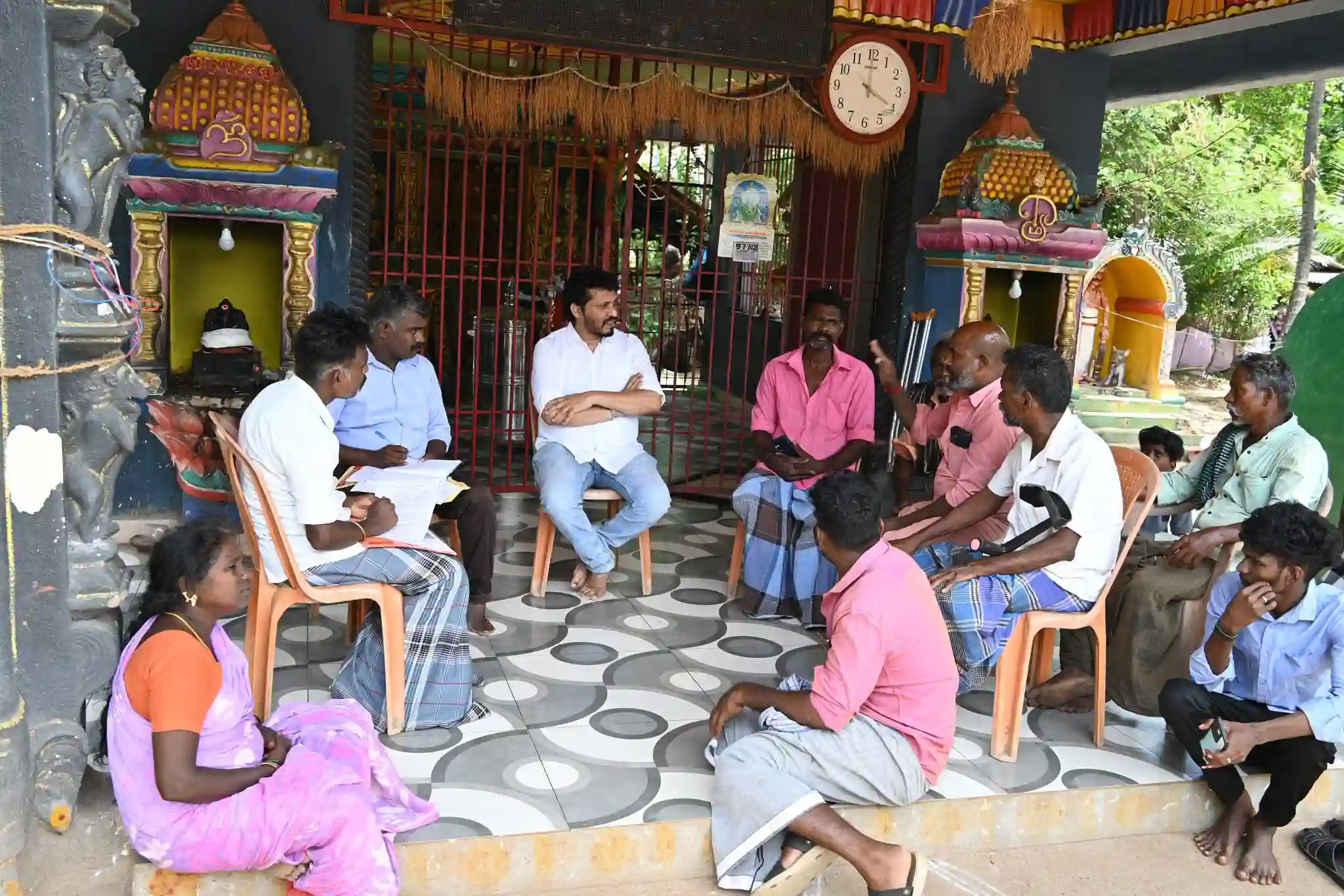 Fact finding on Santhanam assault case in Avur Neduvasal, thiruvaru district.
